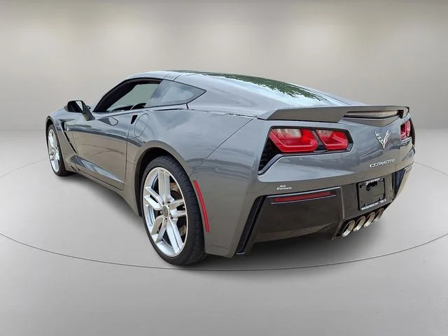 Used 2016 Gray Chevrolet Stingray Z51 image 7