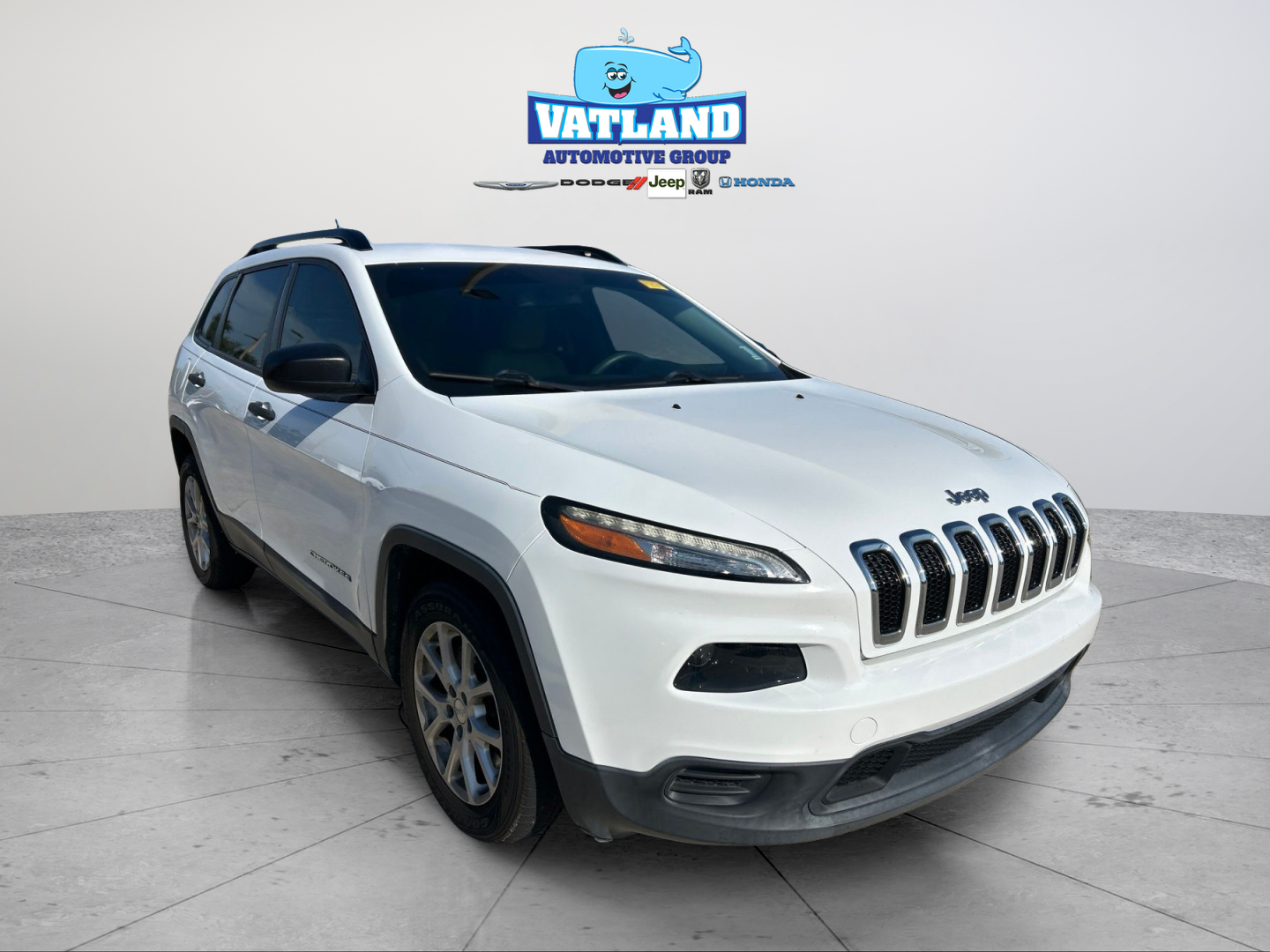 Used 2015 White Jeep Sport image 22