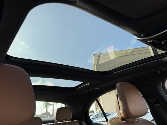 New 2027 Polar White Mercedes-Benz E 350 image 3
