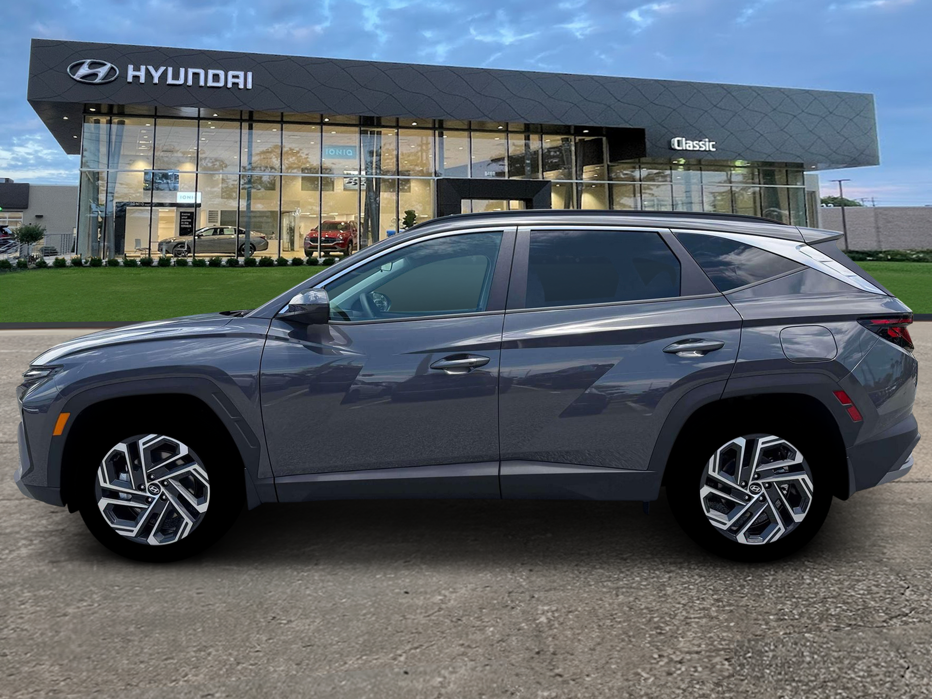 New 2026 Ecotronic Gray Metallic Hyundai SEL Plus image 3