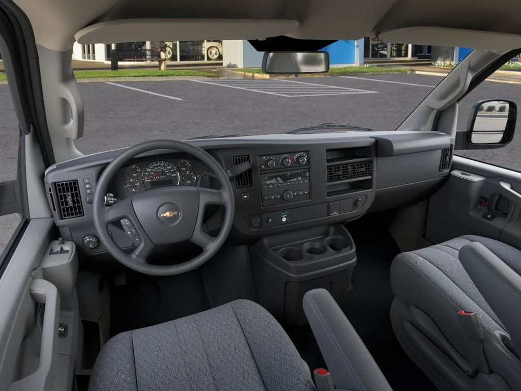 2026 Chevrolet Express Cargo Work Van - Photo 15