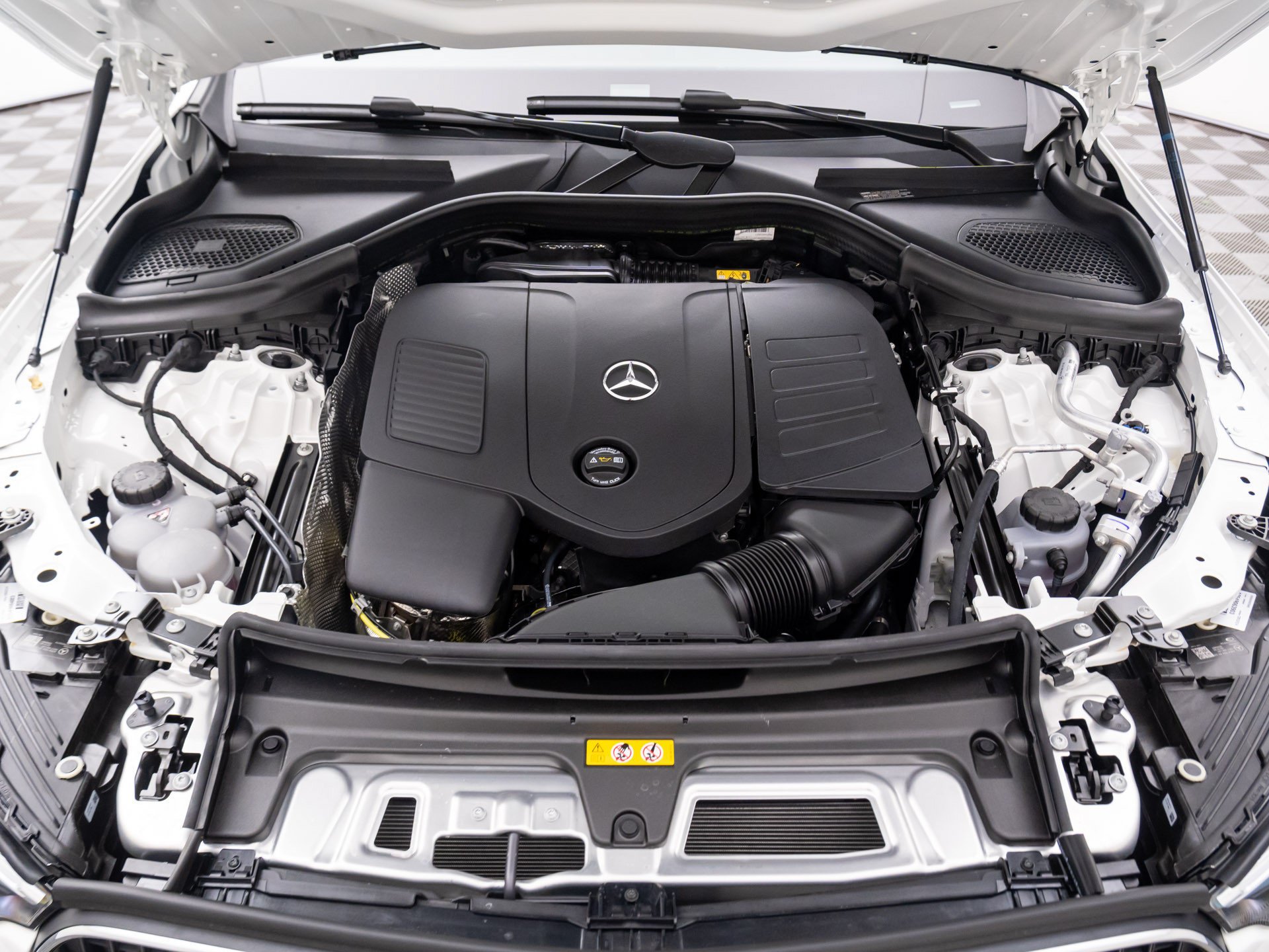 New 2026 White Mercedes-Benz GLC 300 image 65