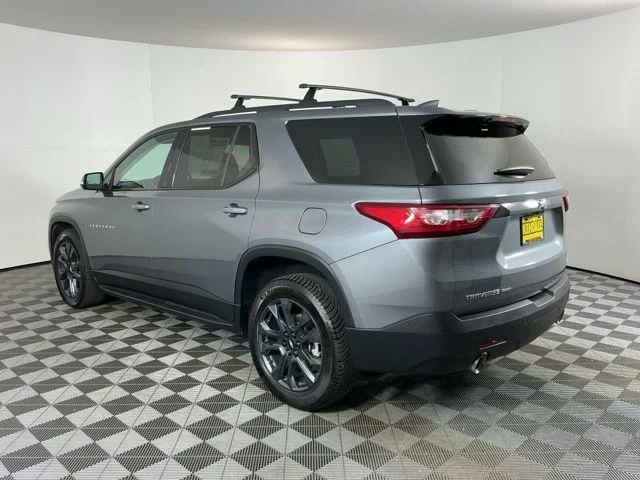 Used 2020  Chevrolet RS image 7