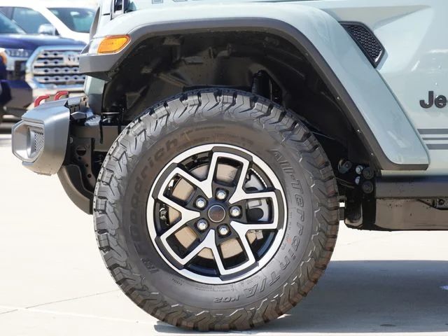 New 2026 Earl Clear-Coat Exterior Paint Jeep Rubicon image 9
