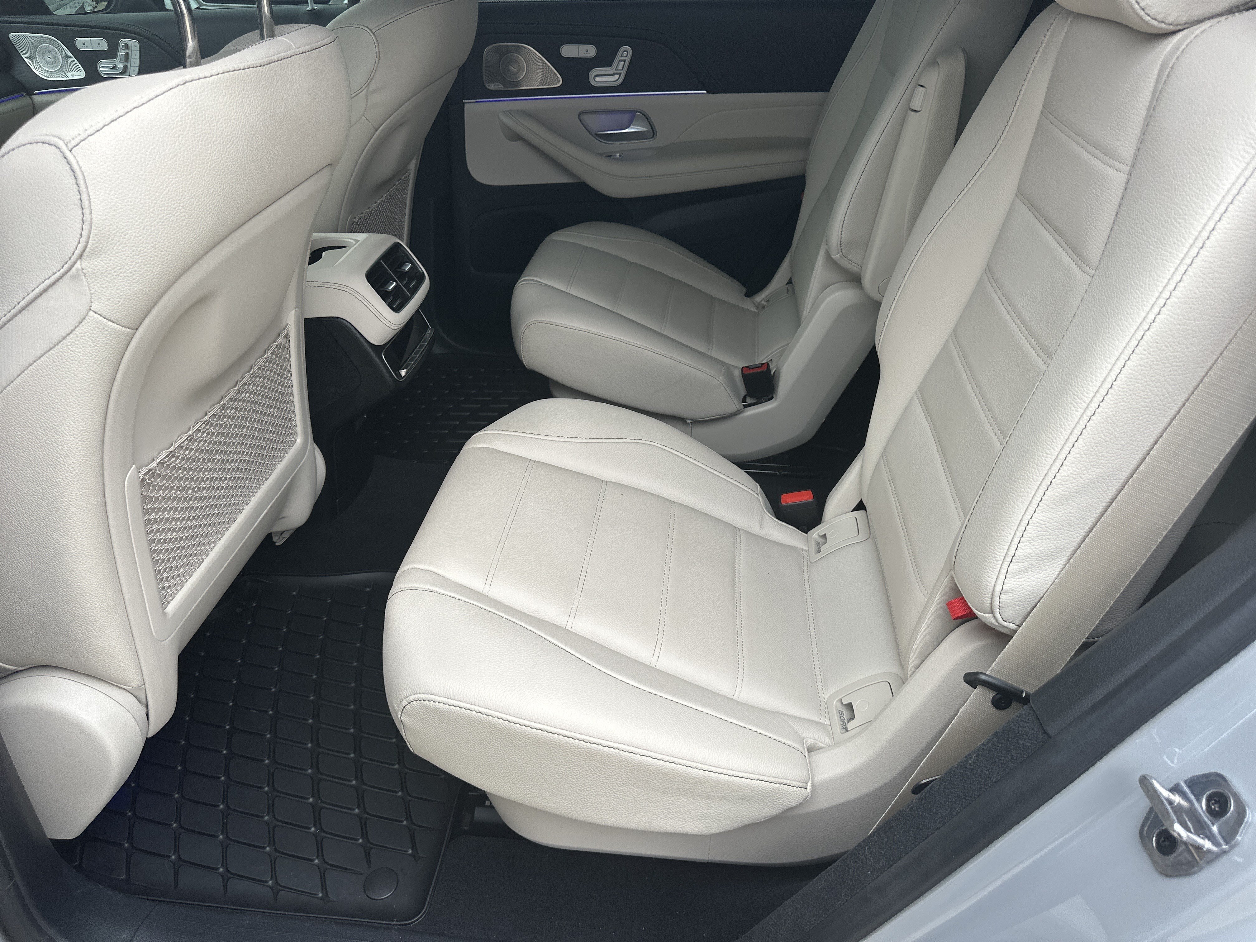 Used 2025 Gray Mercedes-Benz GLS 450 image 22