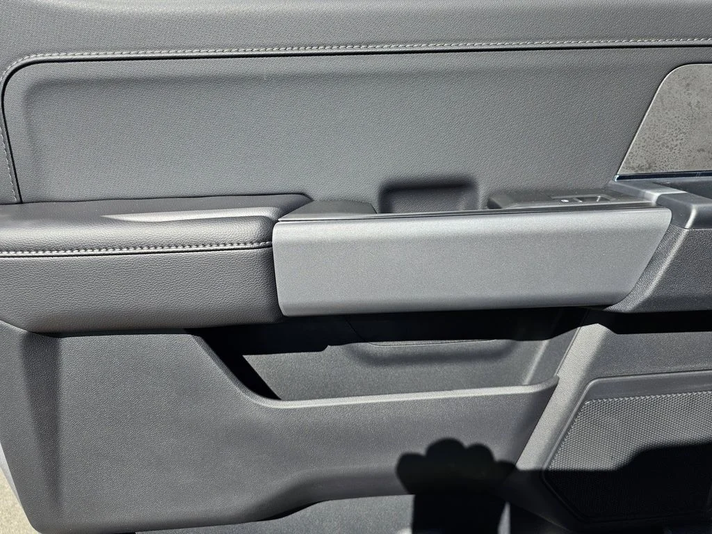 New 2026 Silver Ford XLT image 18