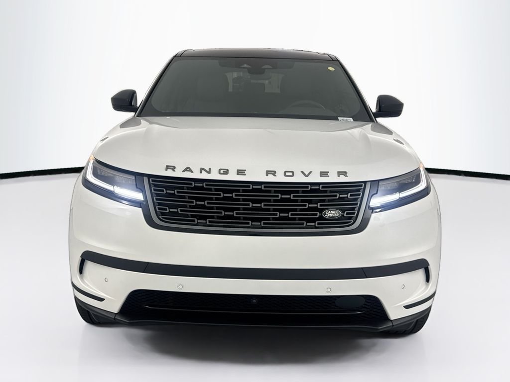 New 2026 Ostuni Pearl White Land Rover S image 2