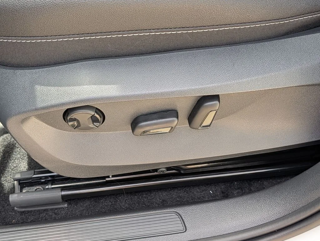 New 2026 White Volkswagen 1.5T SEL image 11