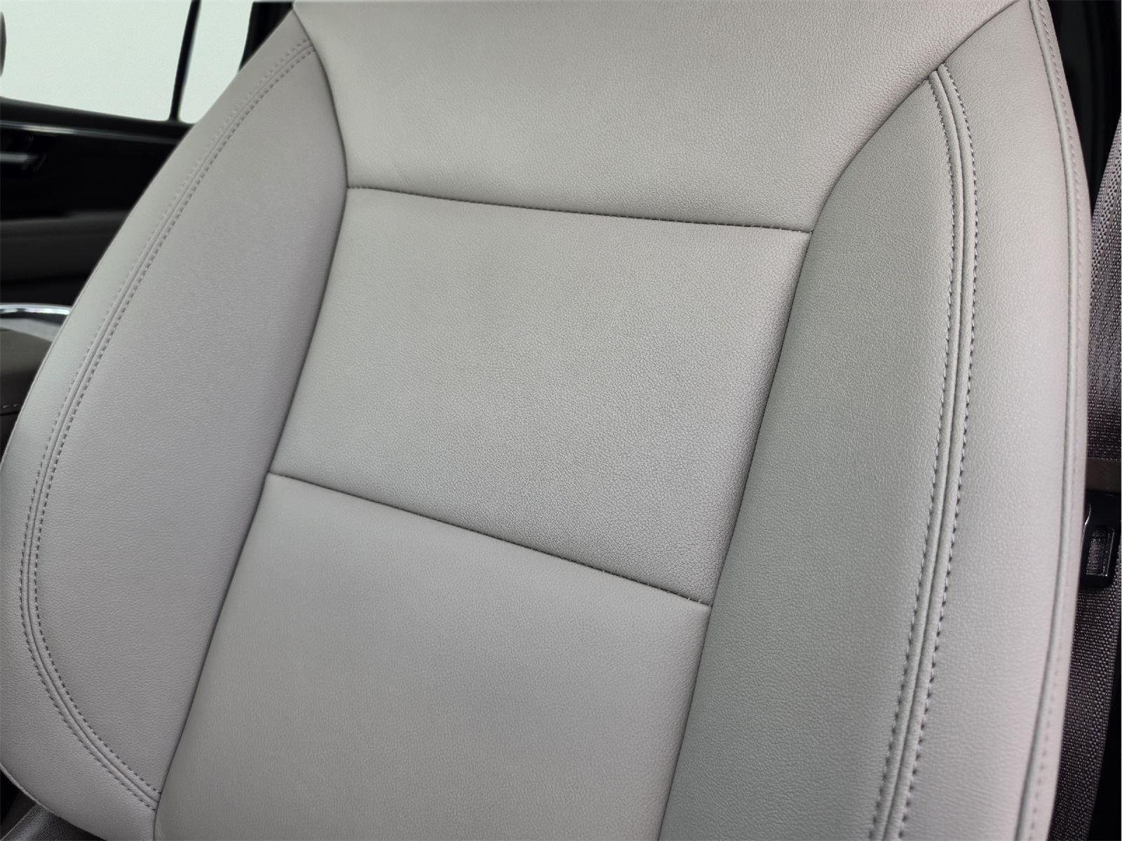 New 2026 Summit White Chevrolet LT image 16