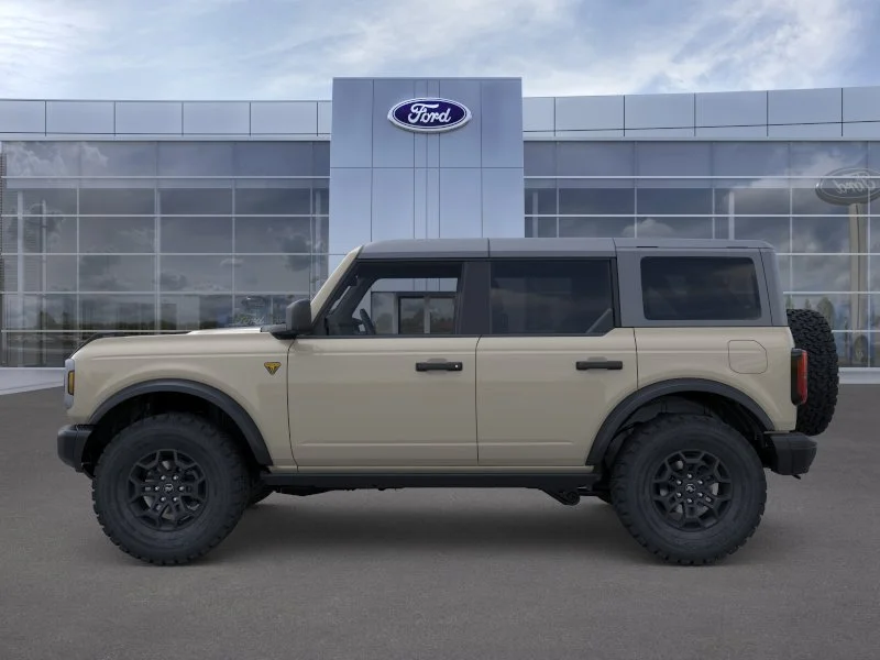 New 2026 Desert Sand Ford Badlands® image 28