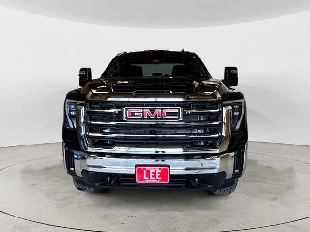 New 2026 Onyx Black GMC SLE image 9