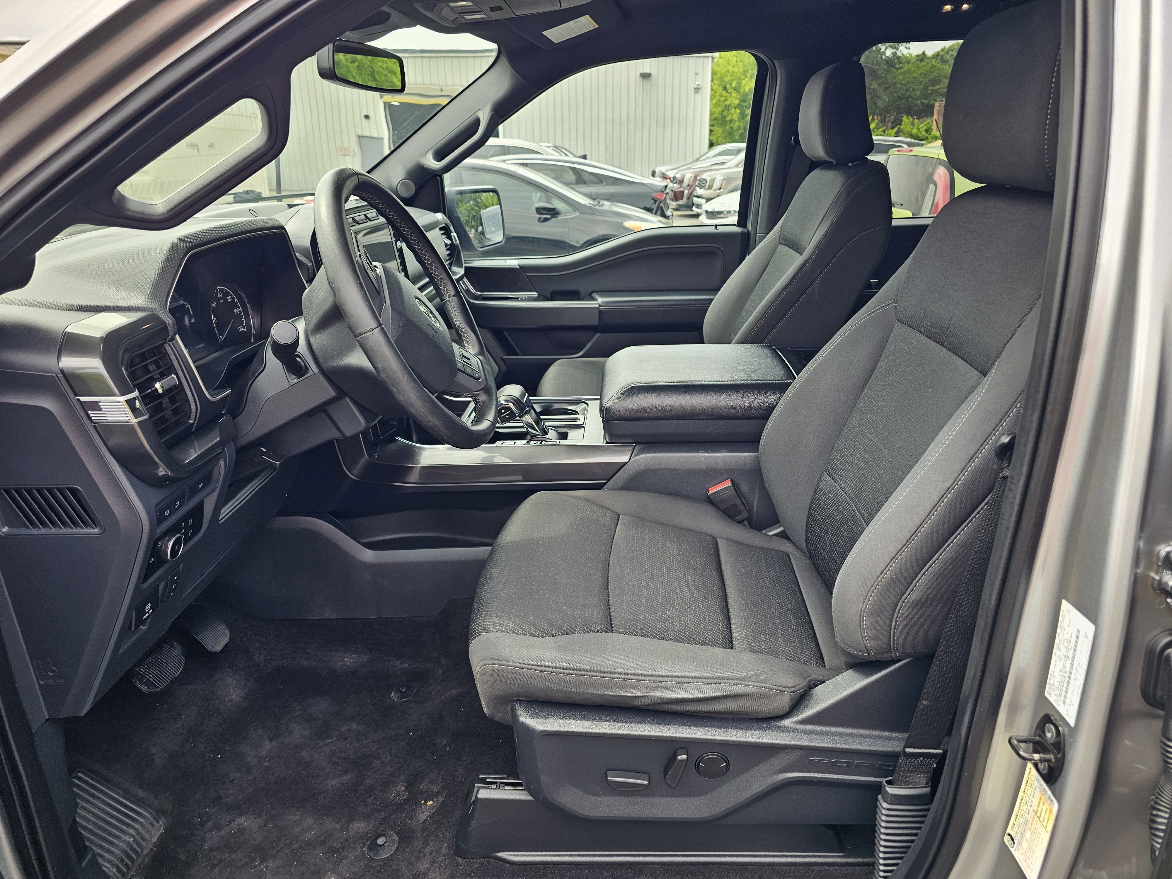Used 2023 Gray Ford XLT image 10