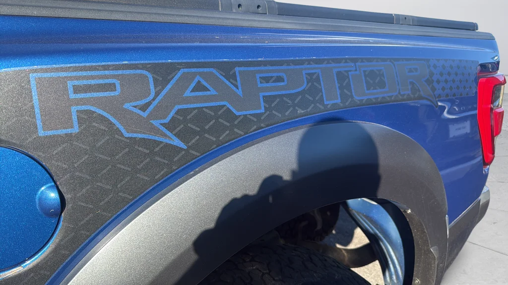 2022 Ford F-150 Raptor - Photo 22