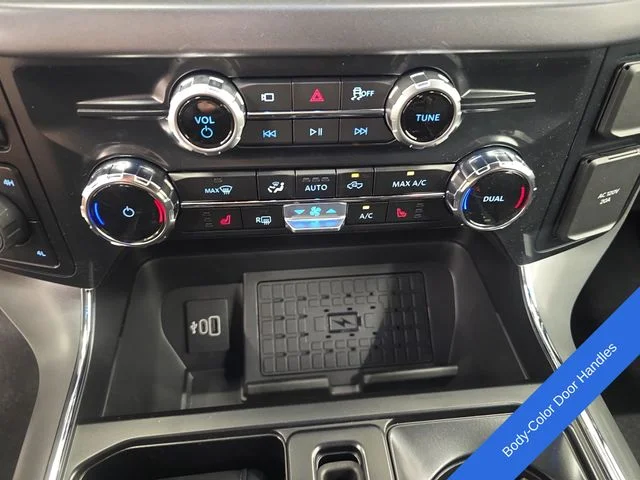New 2026 Carbonized Gray Metallic Ford XLT image 28