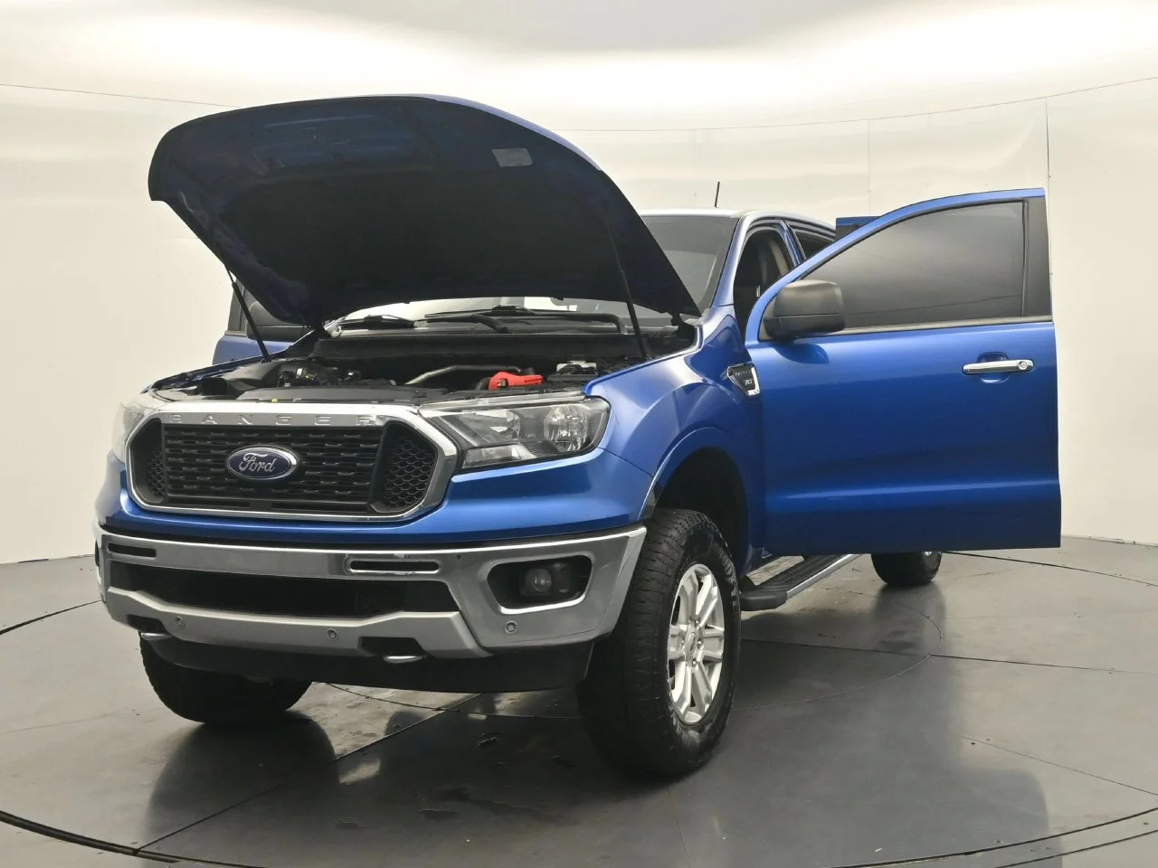 Used 2019 Lightning Blue Metallic Ford XLT image 55
