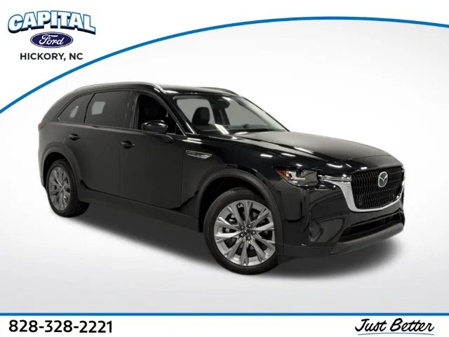 Used 2026 Black Mazda 3.3 Turbo Preferred image 1