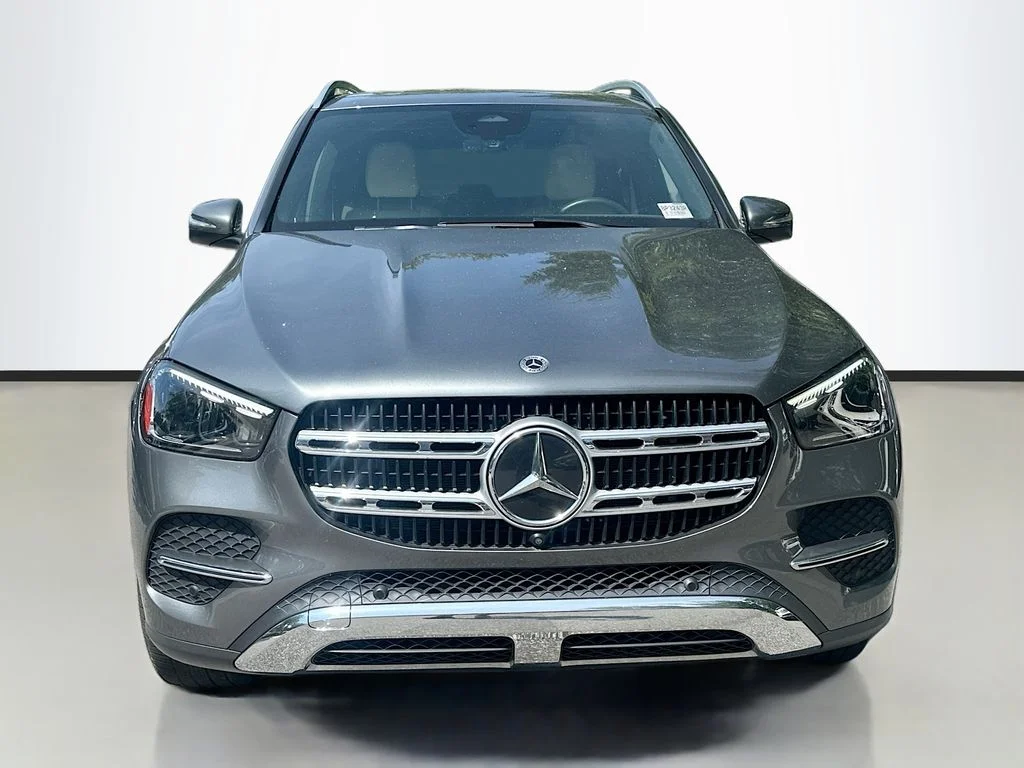 Used 2024 Gray Mercedes-Benz GLE 450 image 2
