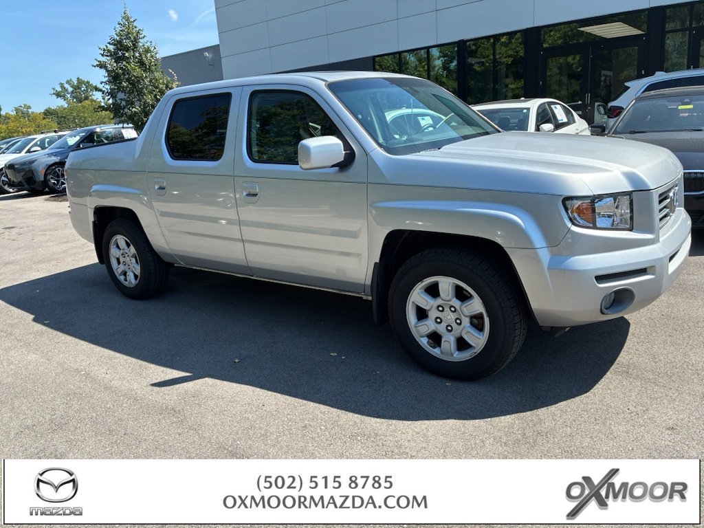Used 2006 Billet Silver Metallic Honda RTL image 1