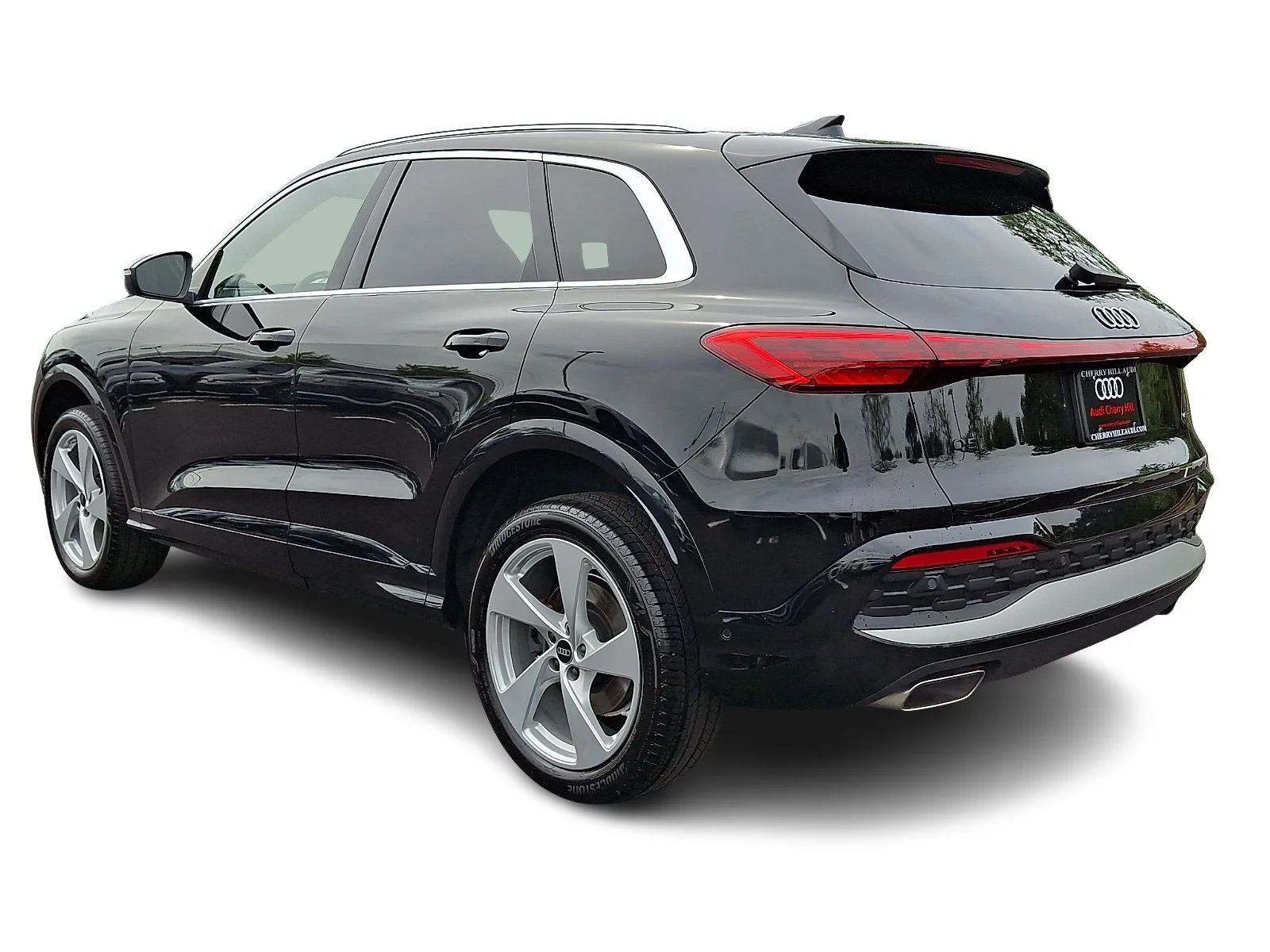 Used 2025 Mythos Black Metallic   0E0e Audi Premium Plus image 6