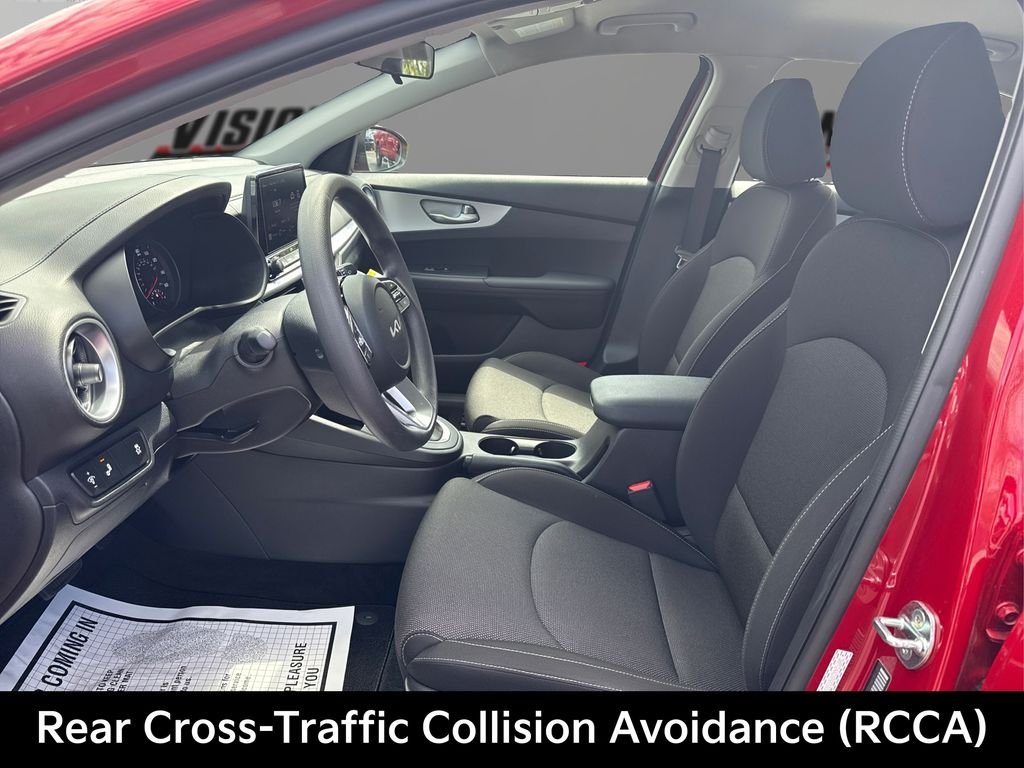 Used 2023 Red Kia LXS image 11