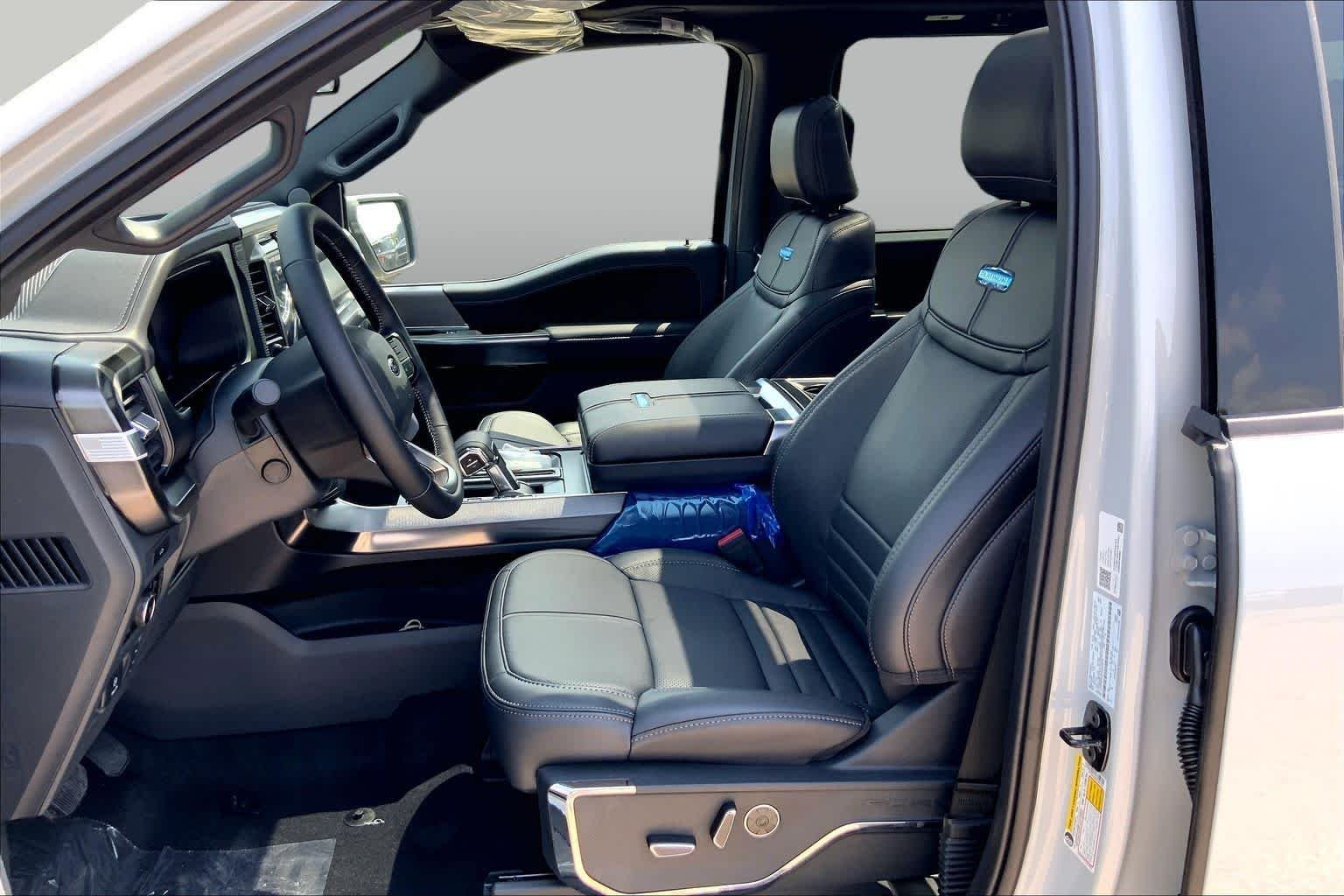 New 2026 Avalanche Ford Platinum® image 7
