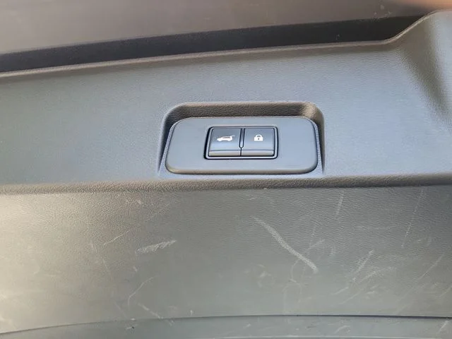Certified Used 2024 White Nissan SL image 6