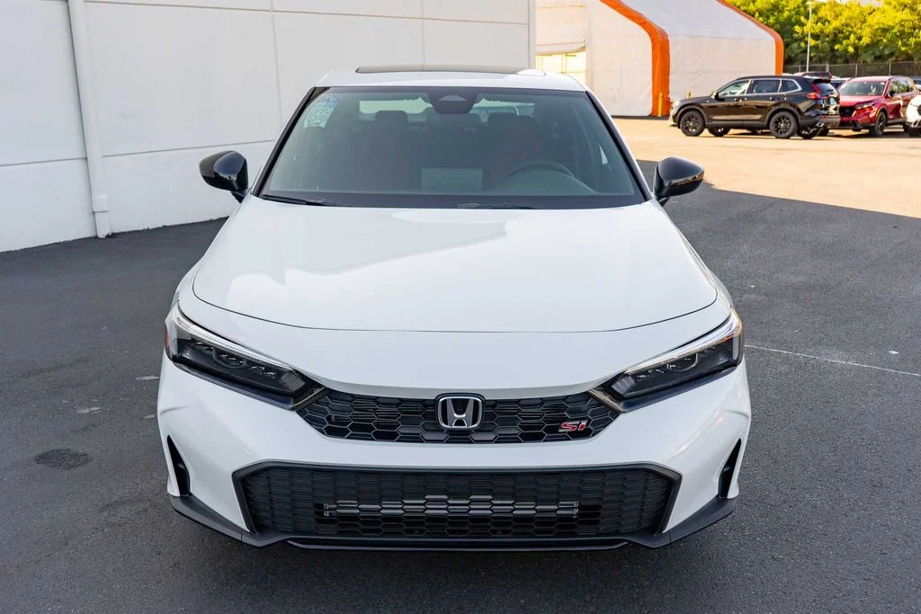 New 2026 Platinum White Pearl Honda  image 3