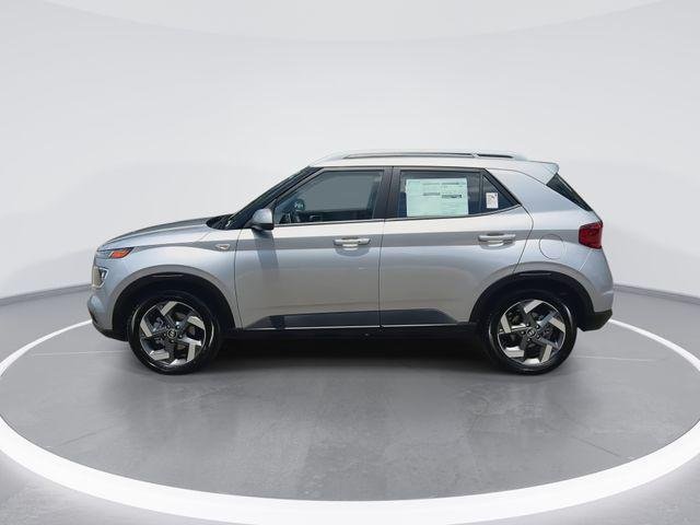 New 2026 Silver Hyundai SEL image 5