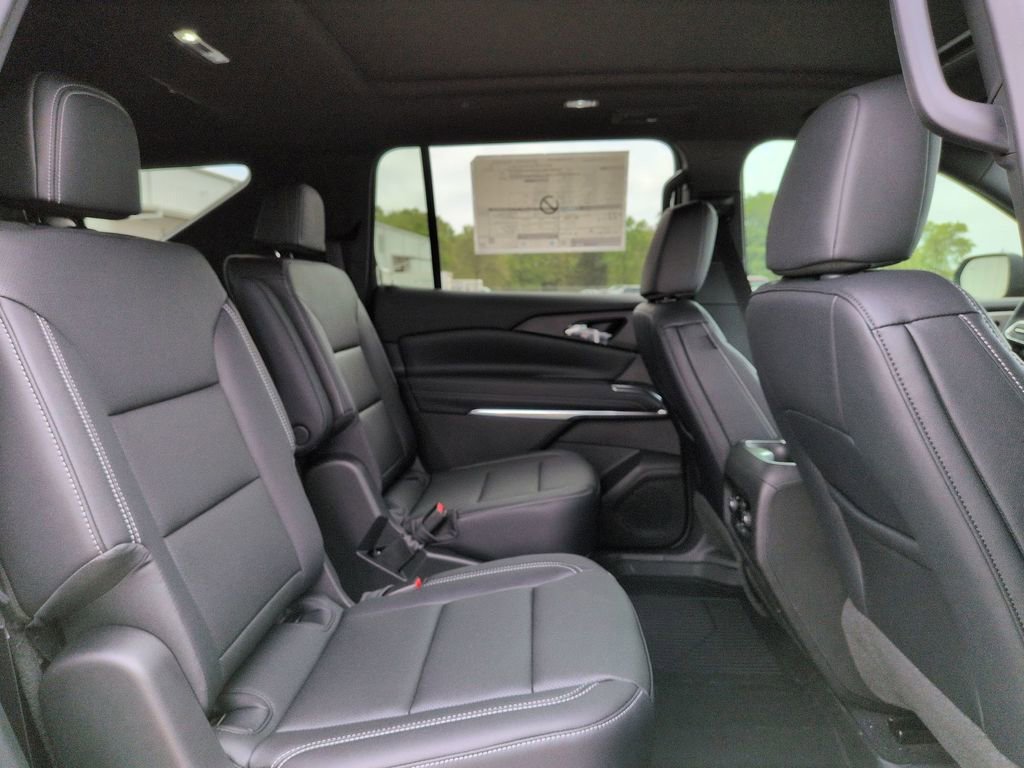 New 2026 Mosaic Black Metallic Chevrolet LT image 30