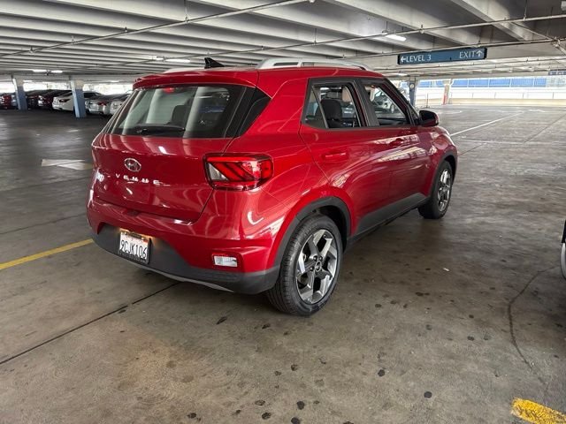 Used 2022 Red Hyundai SEL image 4