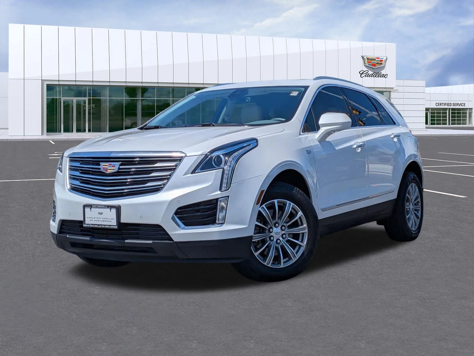 Used 2017 CRYSTAL WHITE TRICOAT Cadillac Luxury AWD image 1