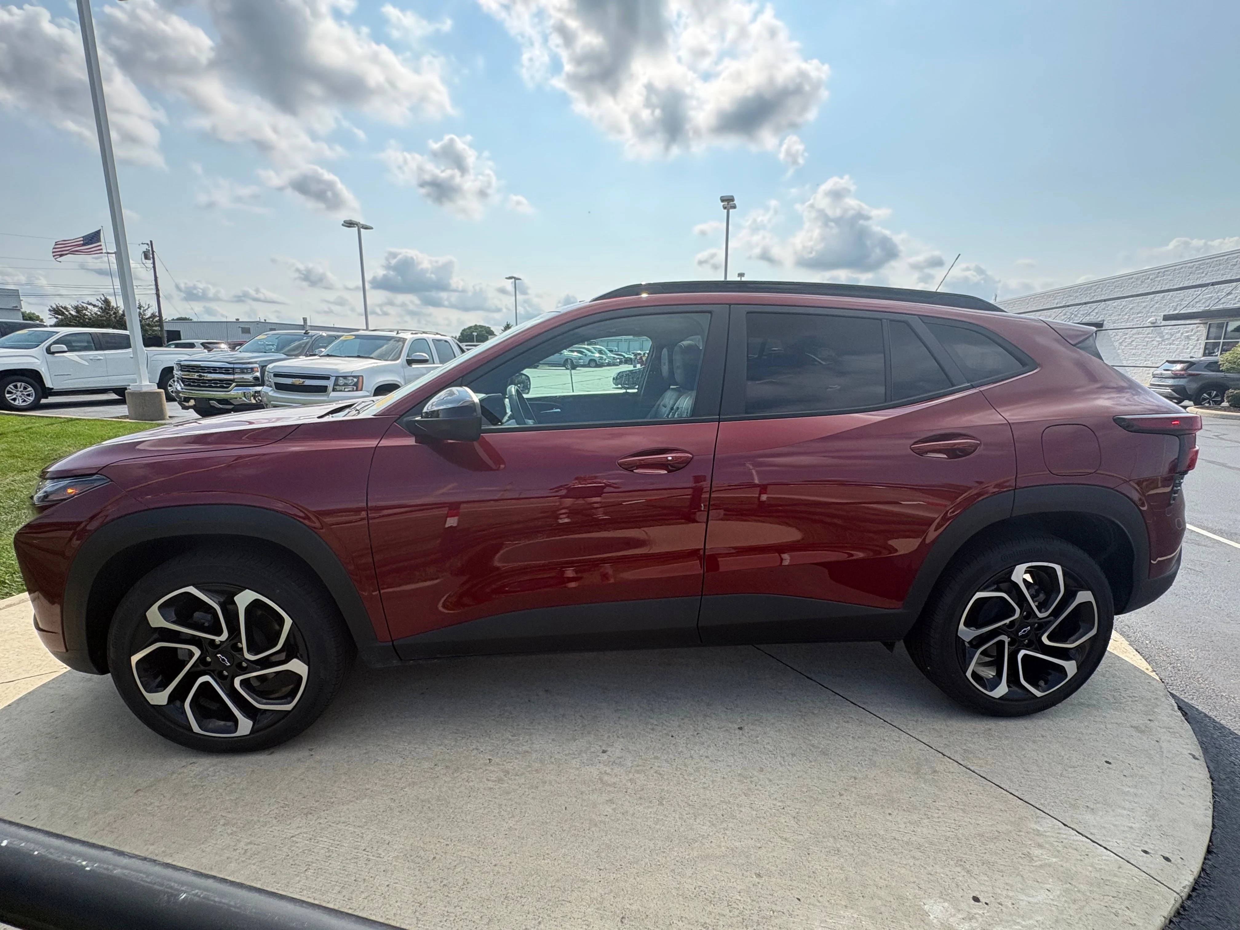 Used 2024 Crimson Metallic Chevrolet 2RS image 4