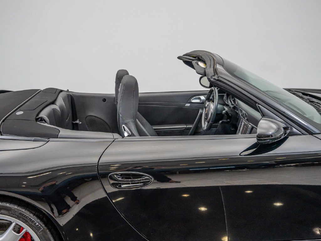 Used 2007 Black Porsche Carrera S image 25