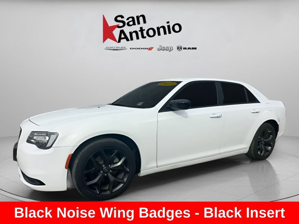 Certified Used 2023 White Chrysler Touring image 7