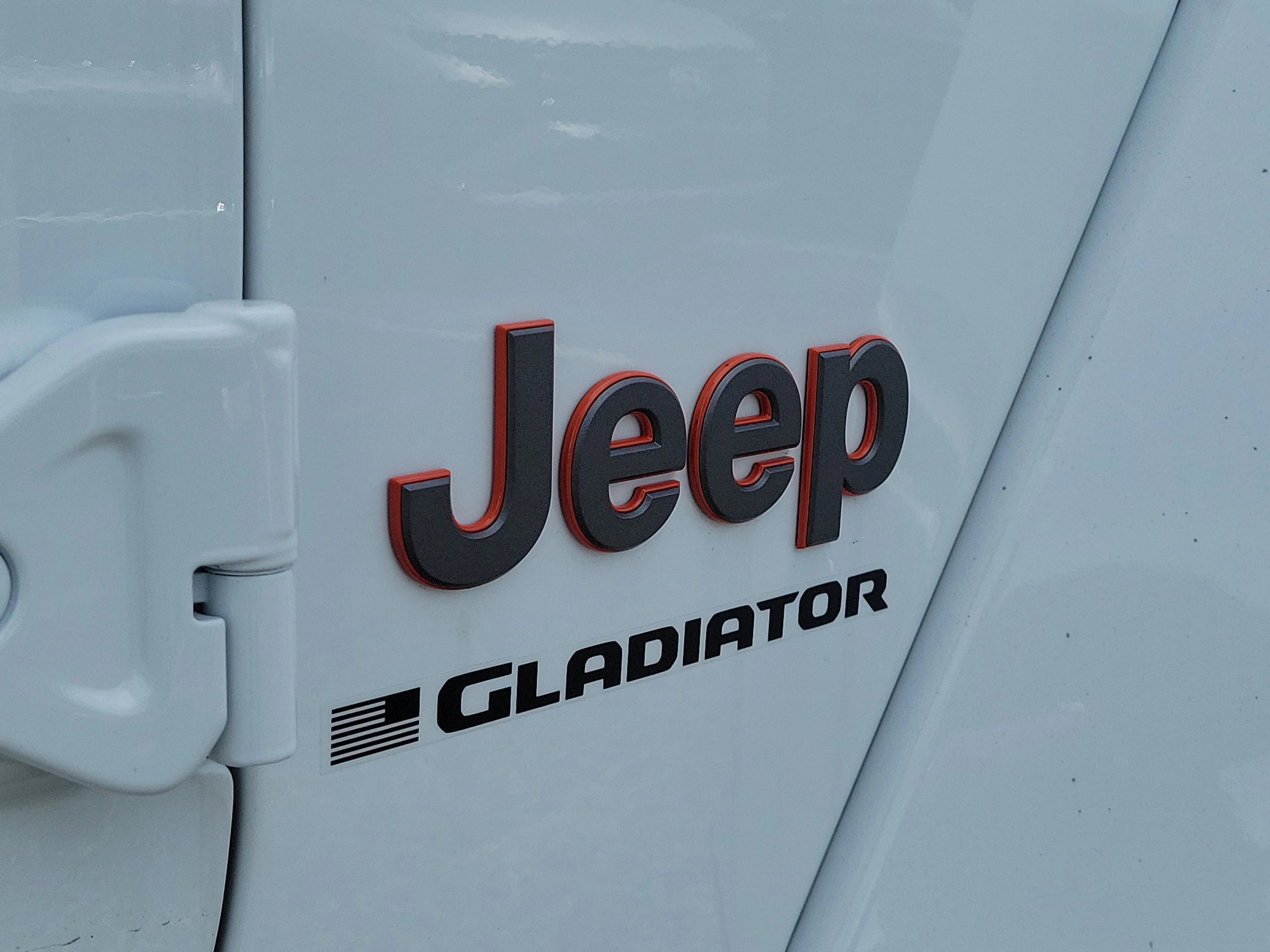 New 2026 Bright White Clearcoat Jeep Mojave X image 7