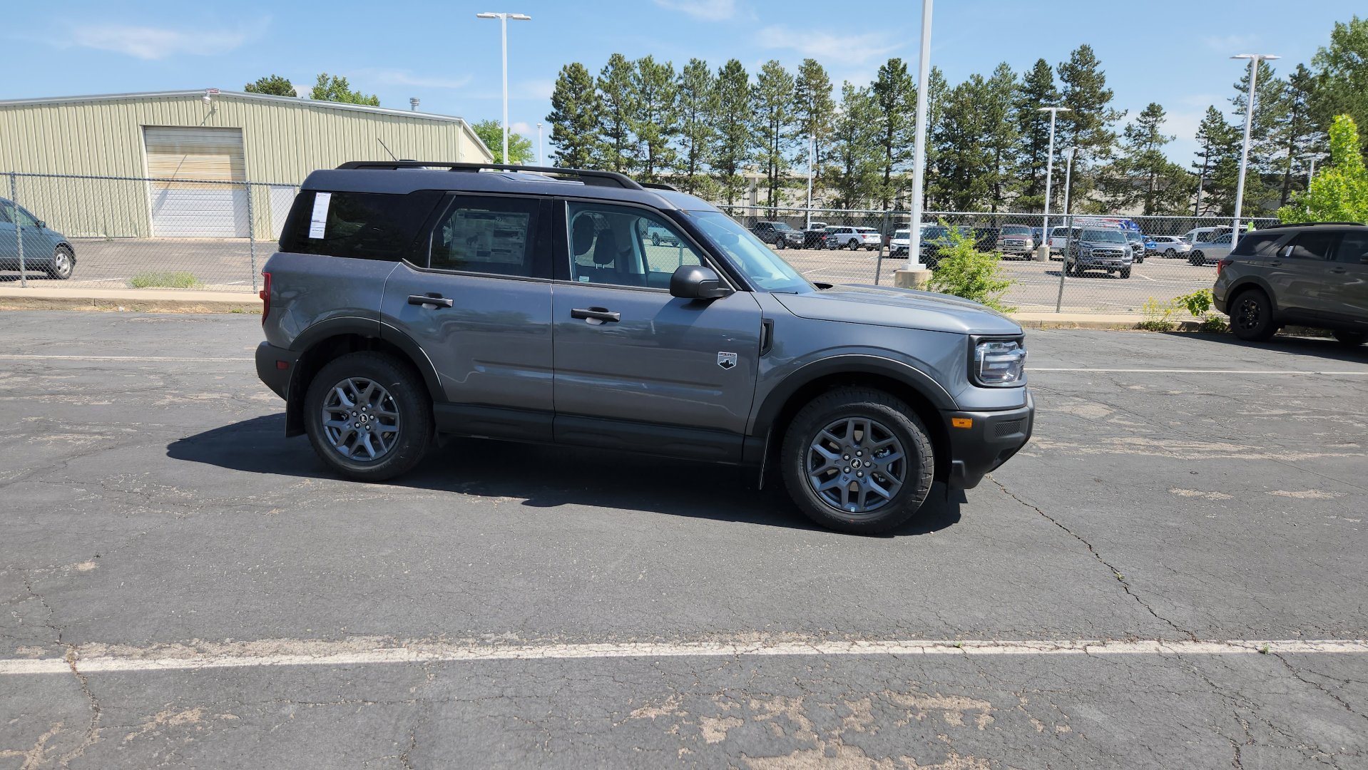 New 2026 Carbonized Gray Metallic Ford Big Bend image 17