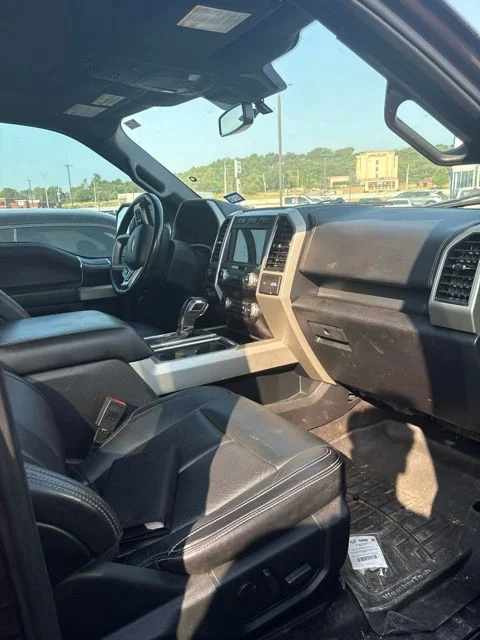 Used 2019 Red Ford Lariat image 8