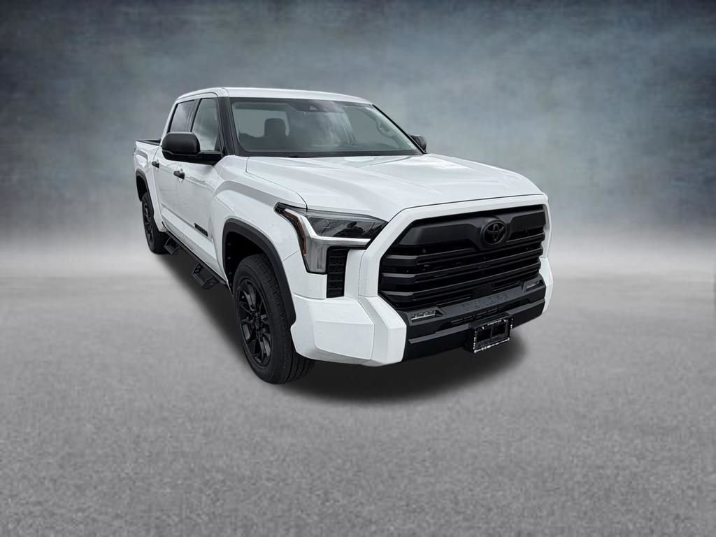 Used 2023 Ice Toyota SR5 image 8