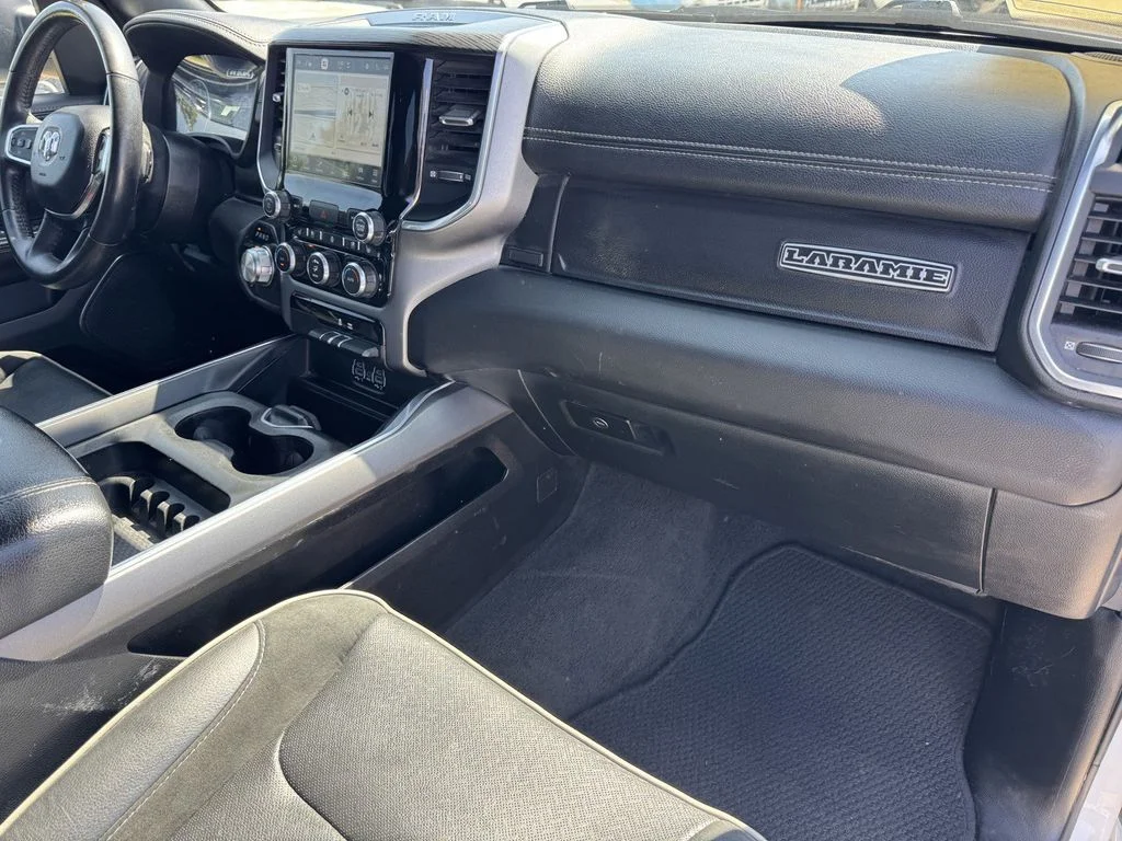Used 2024 White Ram Laramie image 7