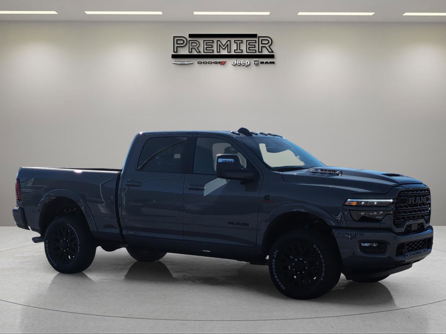 New 2026 Ceramic Gray Clearcoat Ram Limited image 3