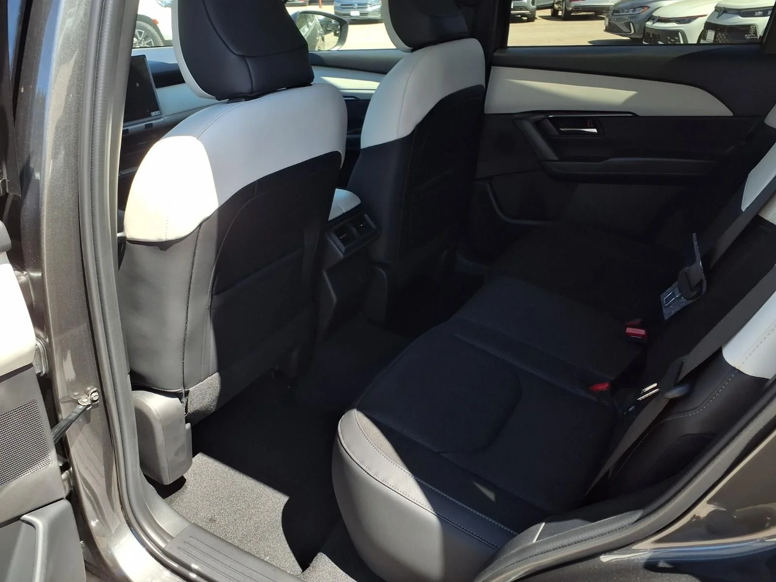 New 2026 Machine Gray Metallic Mazda 2.5 S Preferred AWD image 17