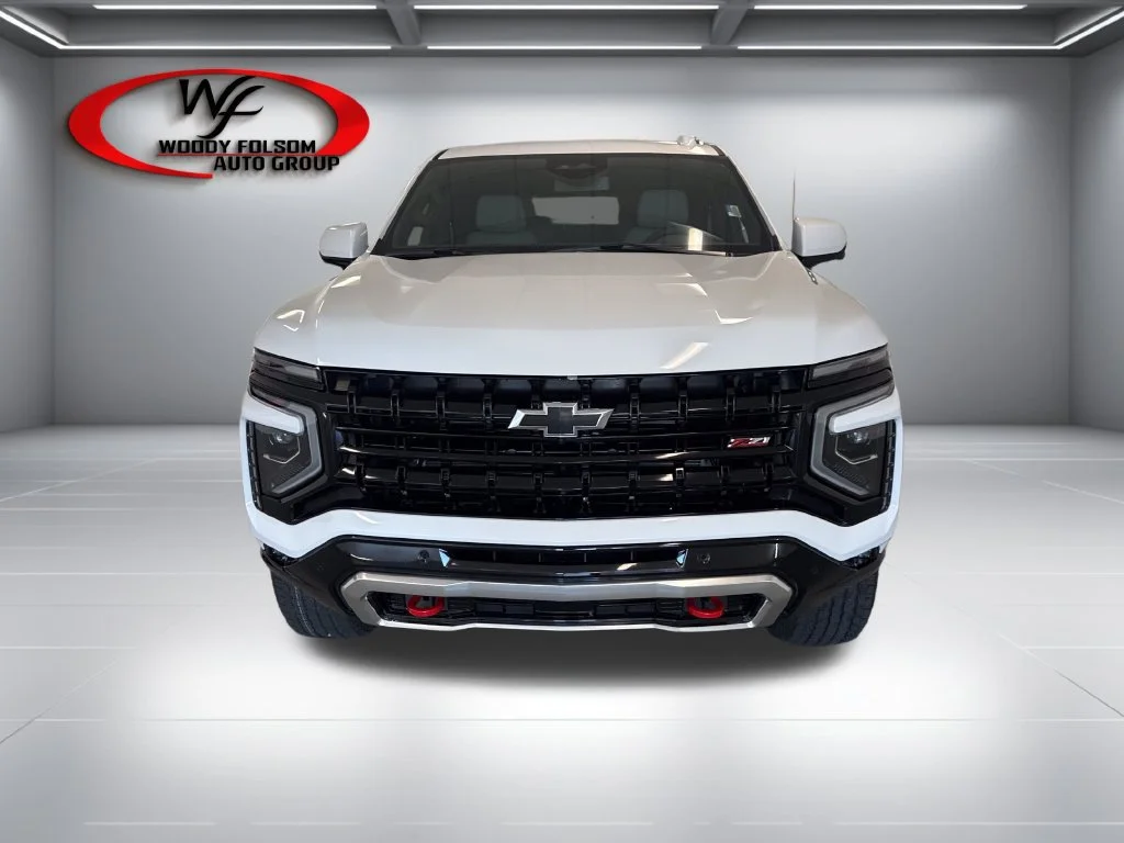 New 2027 Summit White Chevrolet Z71 image 2