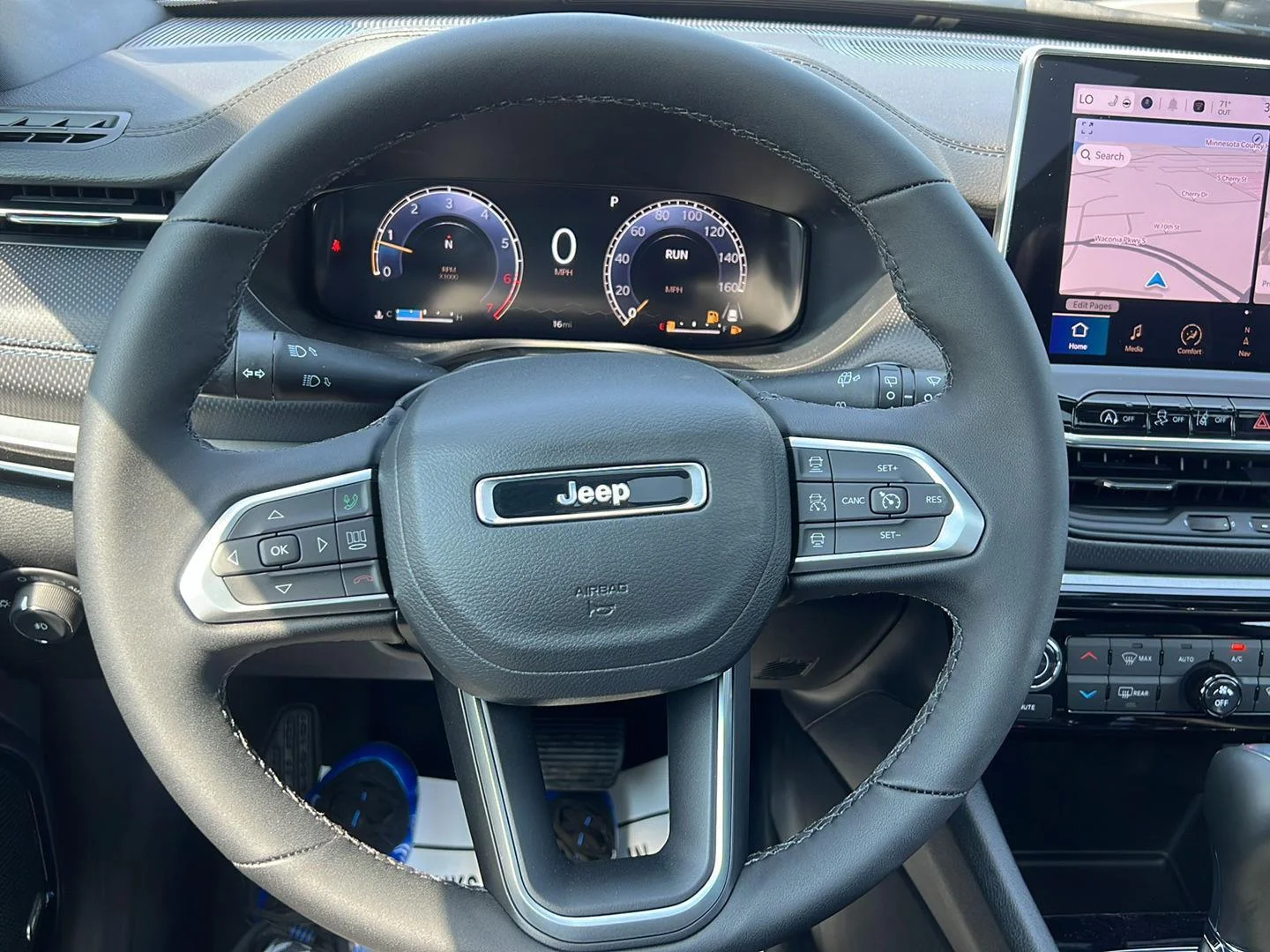 2025 Jeep Compass Limited - Photo 14