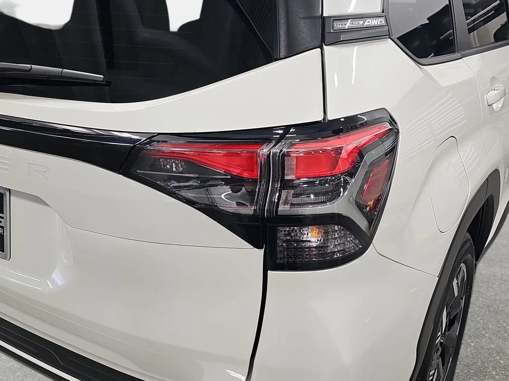 Used 2025 White Subaru Premium image 35