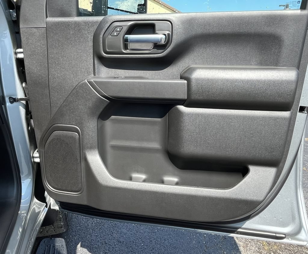 New 2026 Sterling Gray Metallic Chevrolet Custom image 17