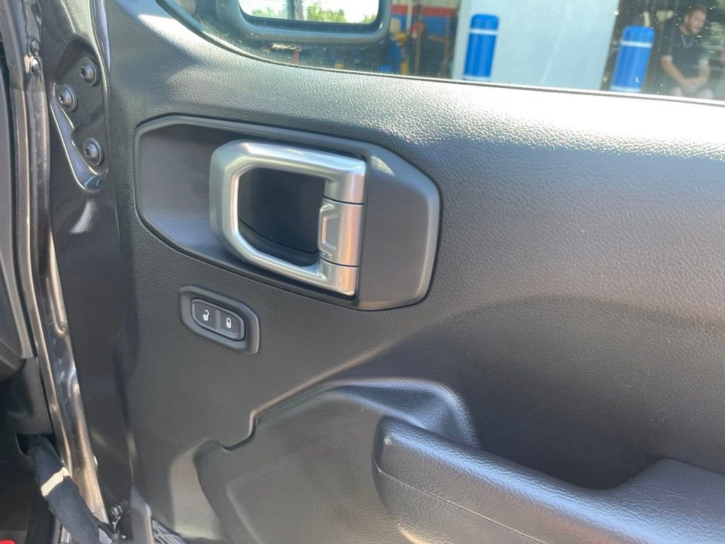 Used 2022 Gray Jeep Unlimited Sport S image 22