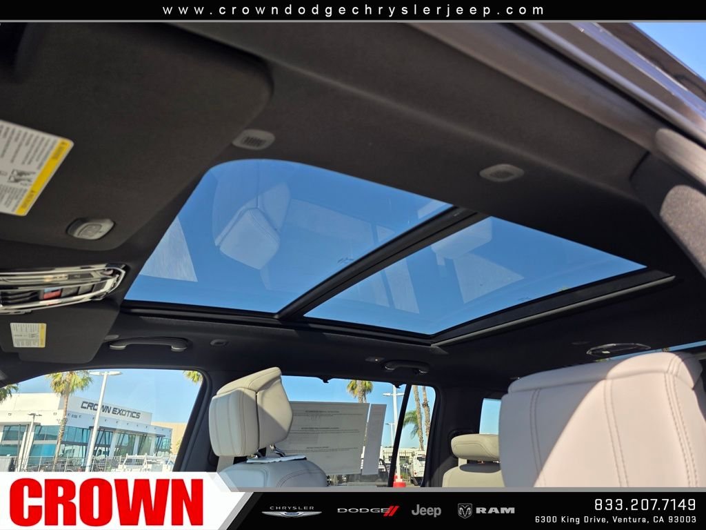 New 2026 Baltic Gray Metallic Clearcoat Jeep Summit Obsidian image 10