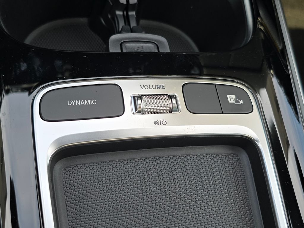 New 2026 Mountain Grey Metallic Mercedes-Benz GLA 250 image 31