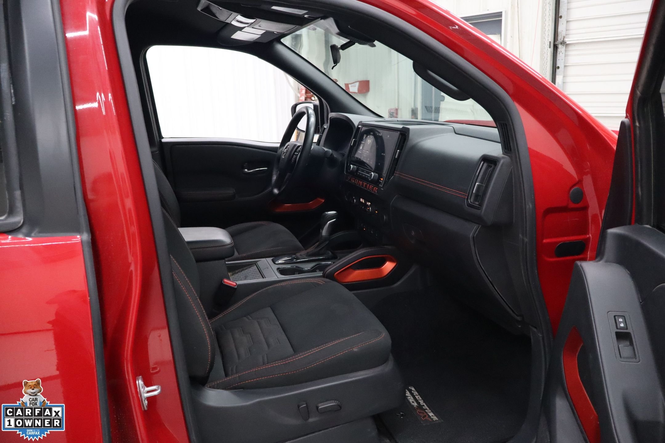 Used 2025 Red Nissan PRO-4X image 27