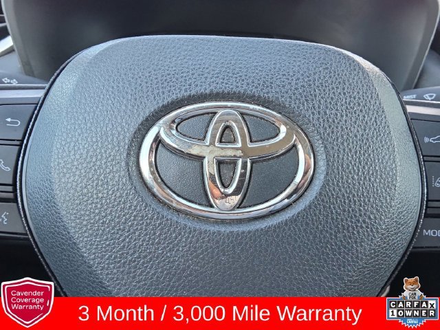 Used 2020 Red Toyota LE image 5